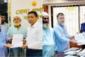 সন্ত্রাসের বিরুদ্ধে এলাকাবাসীর স্মারকলিপি