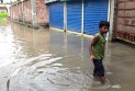 বেড়িবাধেঁর ভেতর কৃত্রিম জলাবদ্ধতা