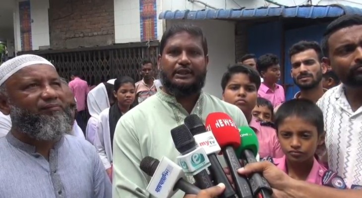 পানিবন্দি মানুষের পাশে জামায়াত