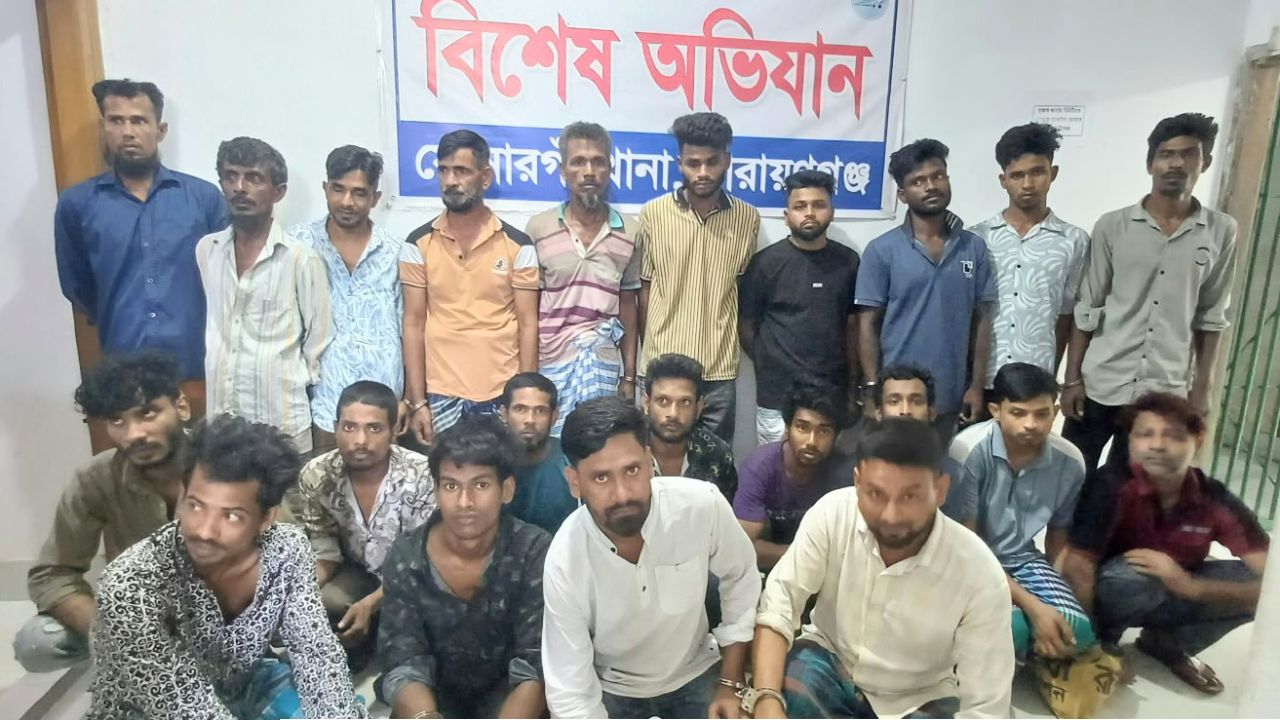 পুলিশের অভিযানে মাদকসহ গ্রেপ্তার ৬০