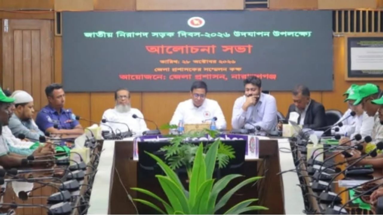 সড়কে শৃঙ্খলা ফেরাতে আগে নিজেদের সচেতন হতে হবে: এমপি কালাম