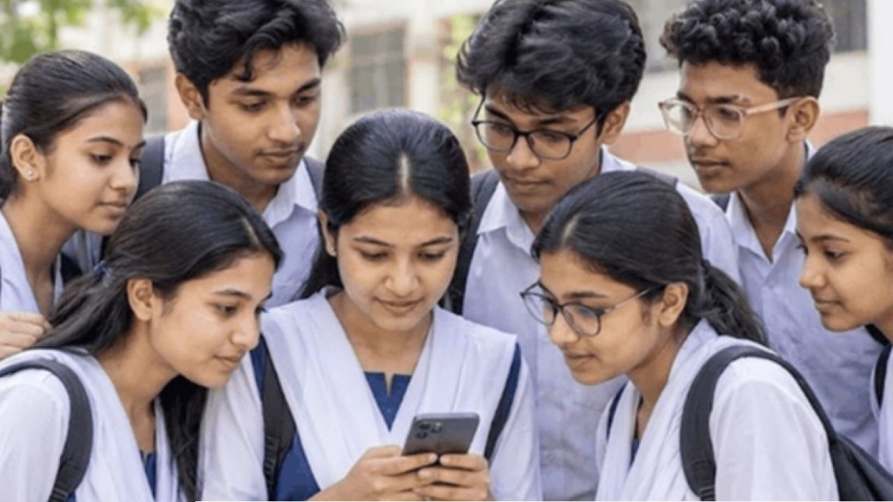 এইচএসসি পরীক্ষায় নারায়ণগঞ্জে ৪৫.৭৮ আলিমে ৭৩.৮৪ পাসের হার