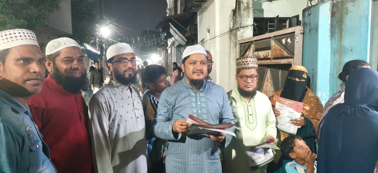 সরকারি স্বাস্থ্যসেবা ভেঙে পড়ার উপক্রম